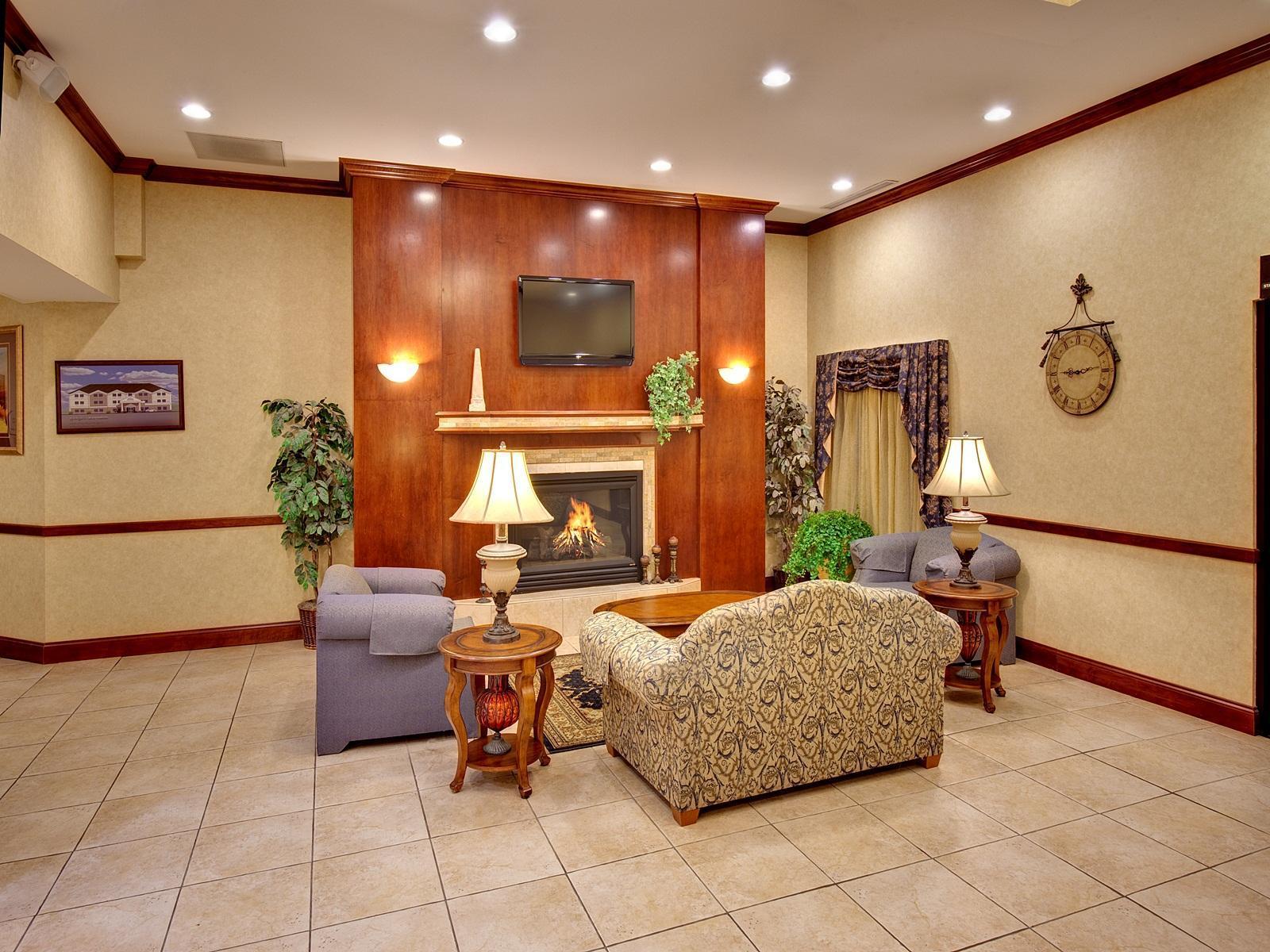 Holiday Inn Express Jamestown By Ihg Dış mekan fotoğraf